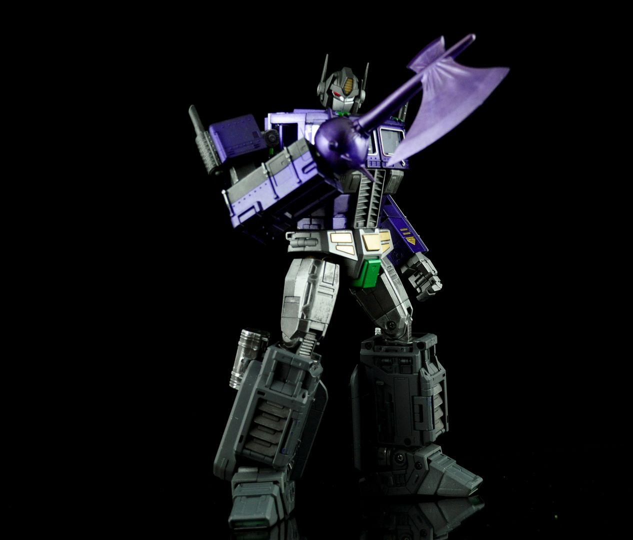 mp shattered glass optimus prime